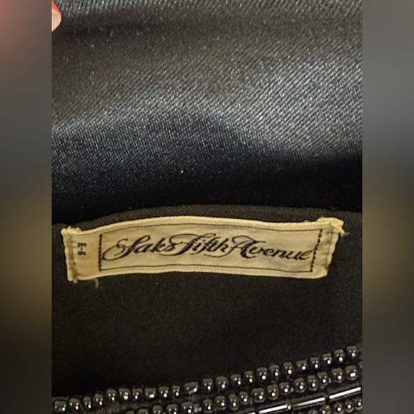 Sak’s Fifth Avenue Black Beaded Evening Bag Purse Clutch Magnetic Closure - Picture 3 of 11